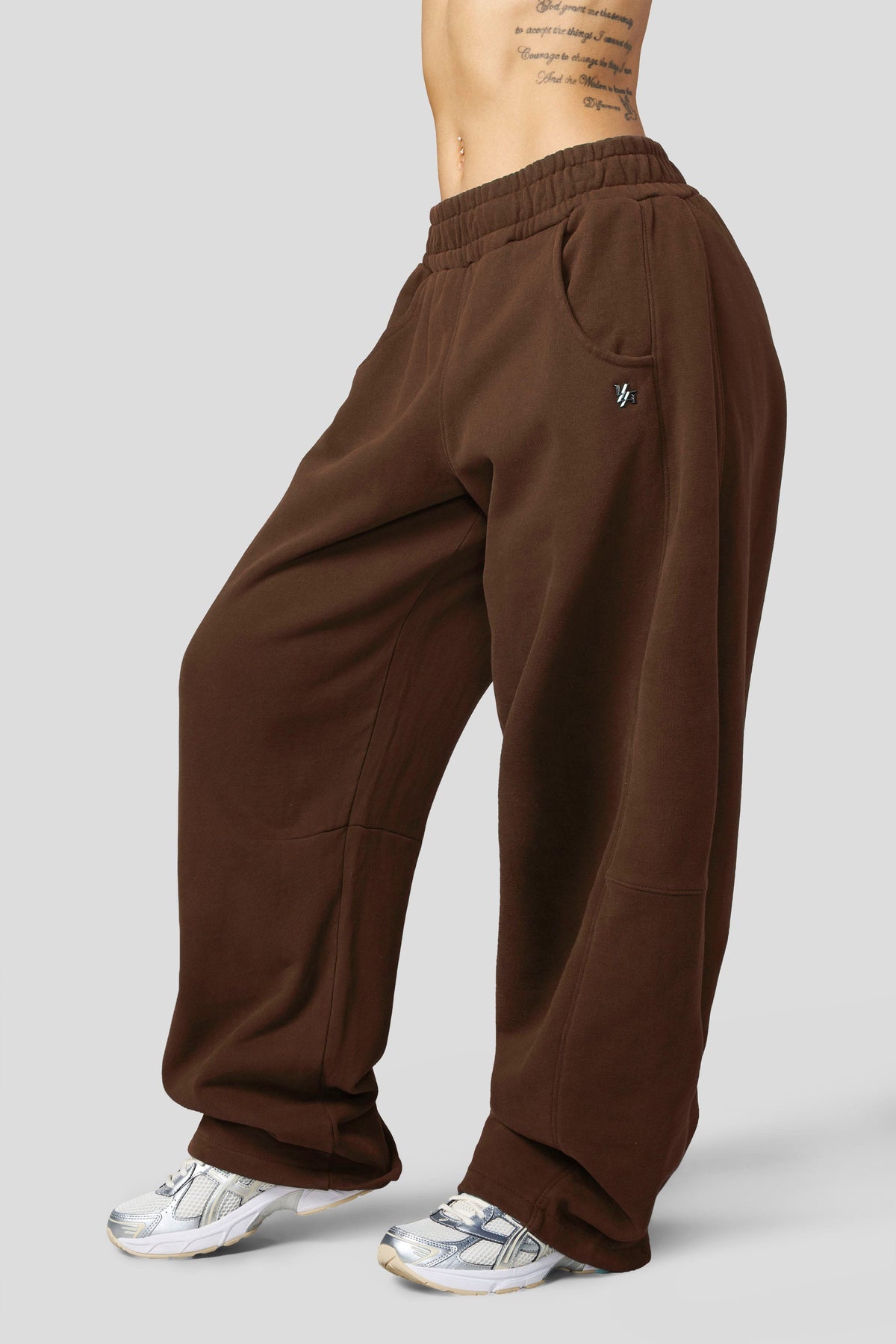 W2255 - Studio Barrel Jogger New - September 30th