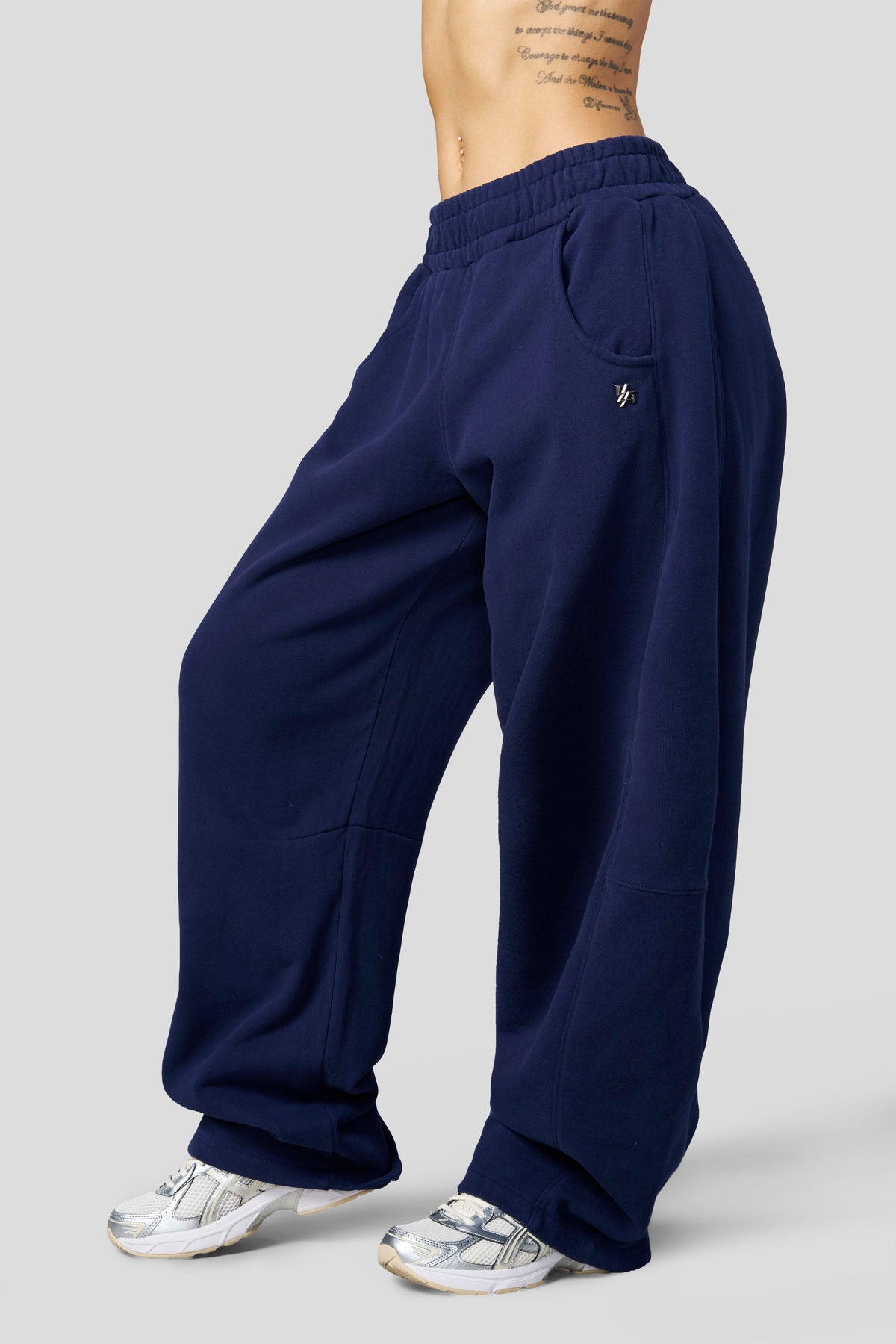 W2255 - Studio Barrel Jogger New - September 30th