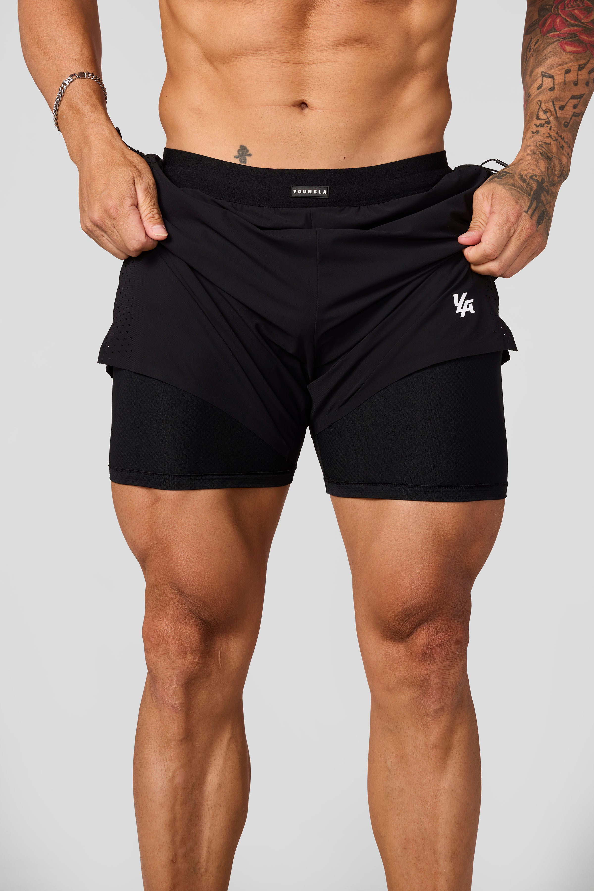 1054 - AeroVent Compression Shorts