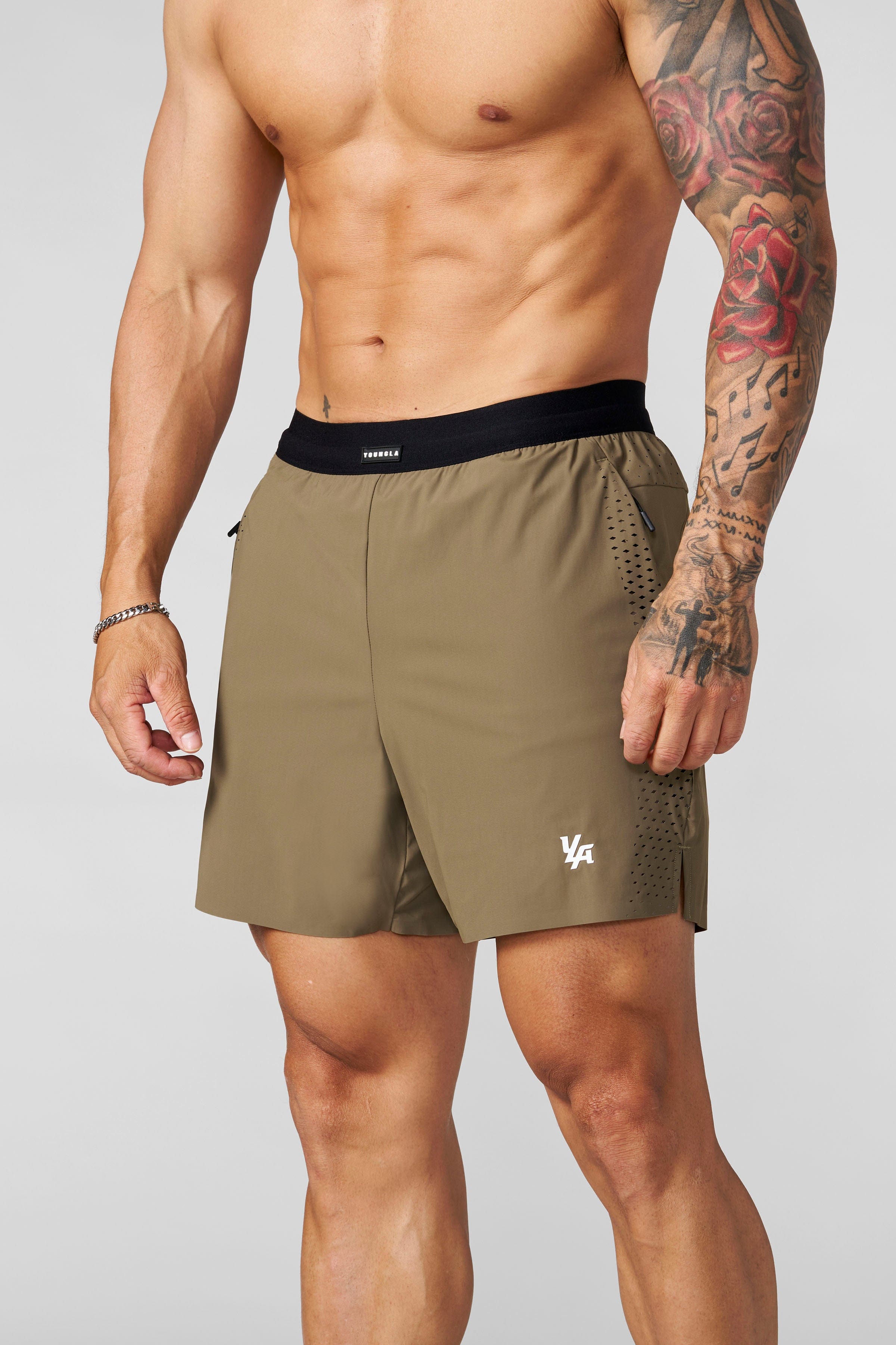 1054 - AeroVent Compression Shorts
