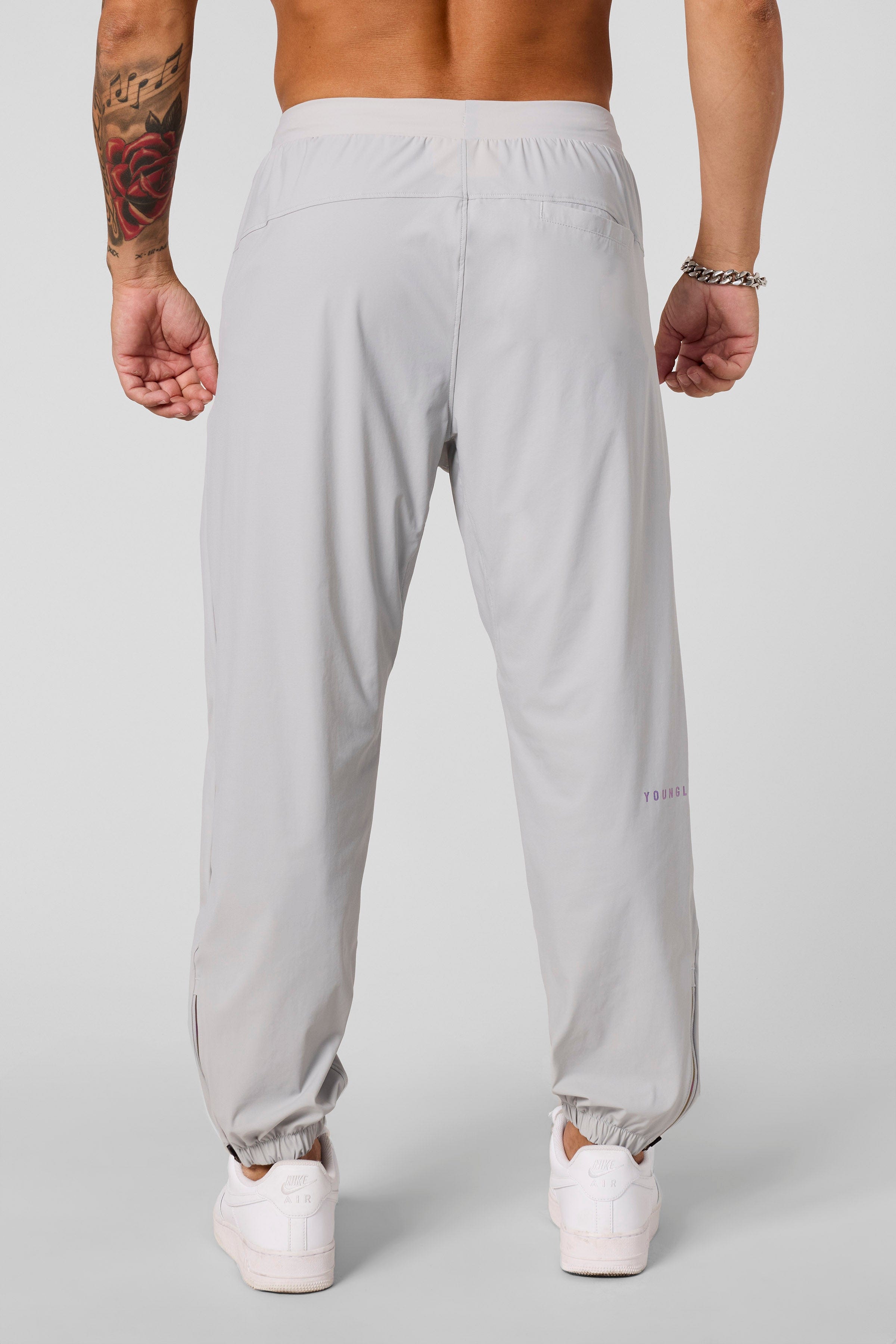 2045 - Ultimate Workout Joggers for mens with loose fits and Lightweight and breathable fabric in colour Light Grey