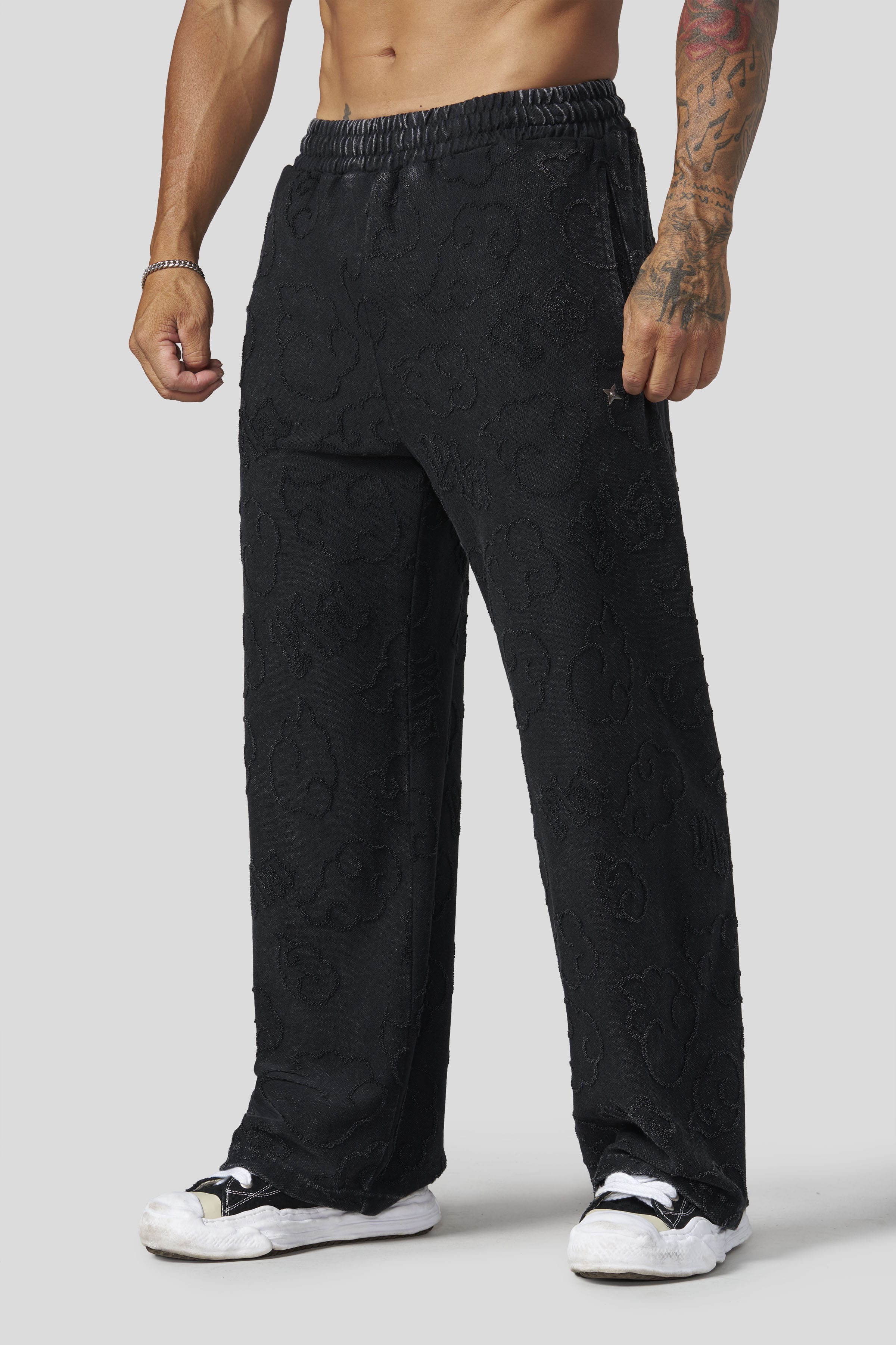 2109 - Naruto Cloud Sweats - August 11th