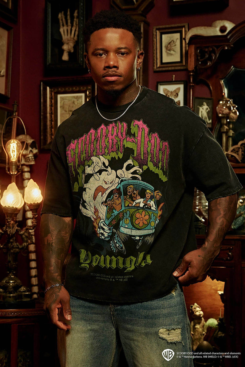 4252 - Scooby-Doo Tees for mens in 100% Cotton featuring Scooby with oversized graphics in colour Smoke & Screams