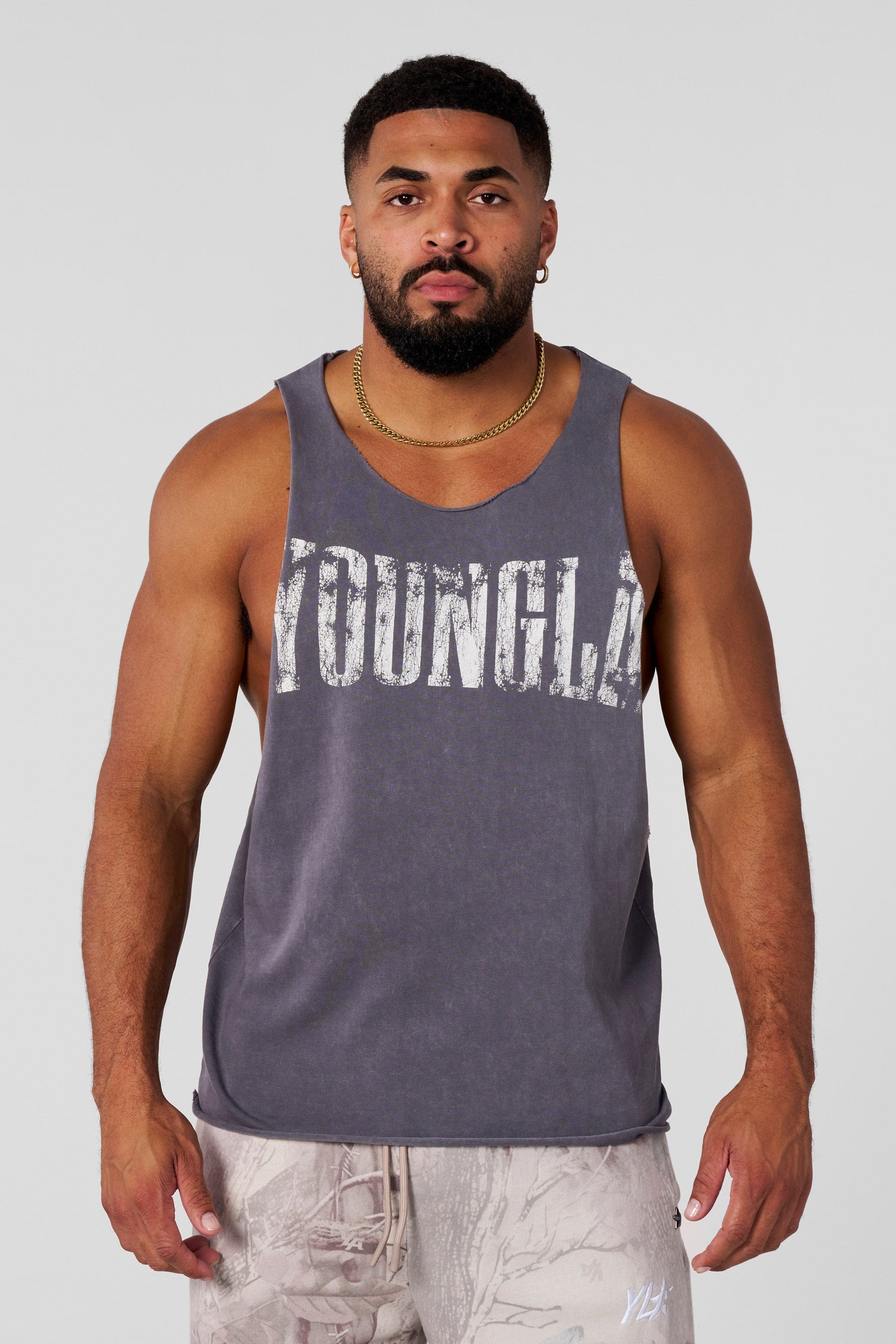 3023 - Bro Delt Tanks