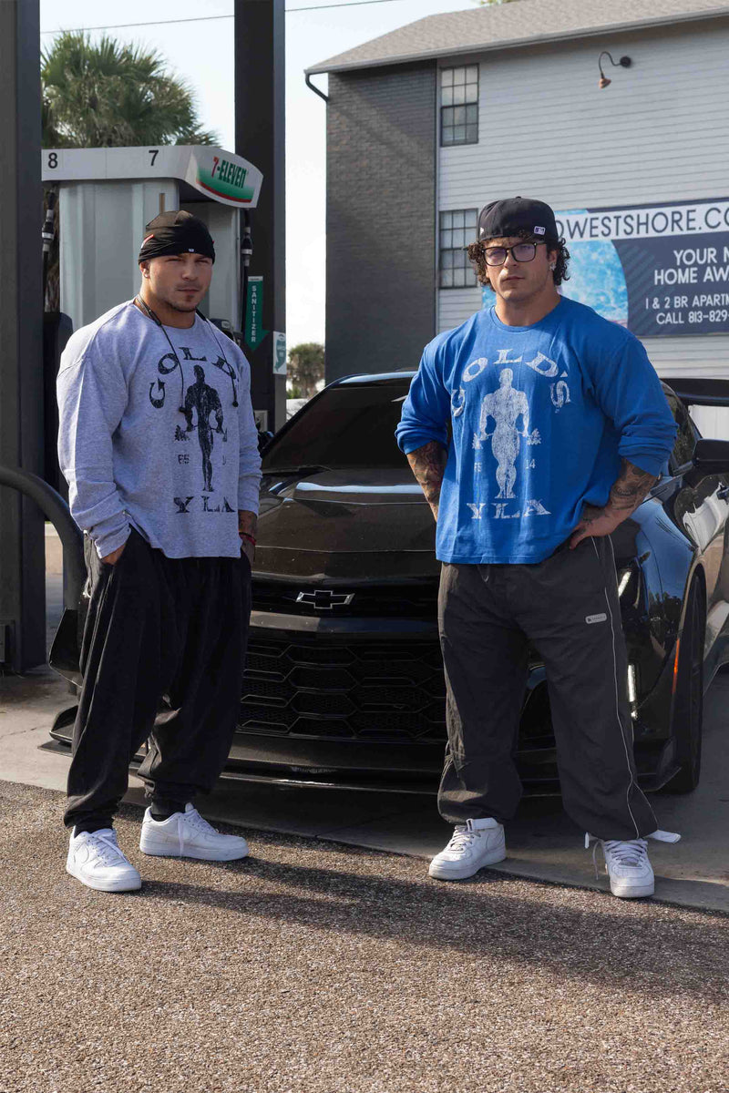 8047 – Gold’s Gym Thermal Longsleeves for men: warm, comfortable, and breathable with a true-to-size athletic fit, perfect for training or casual wear in Color Heather grey and blue wash.