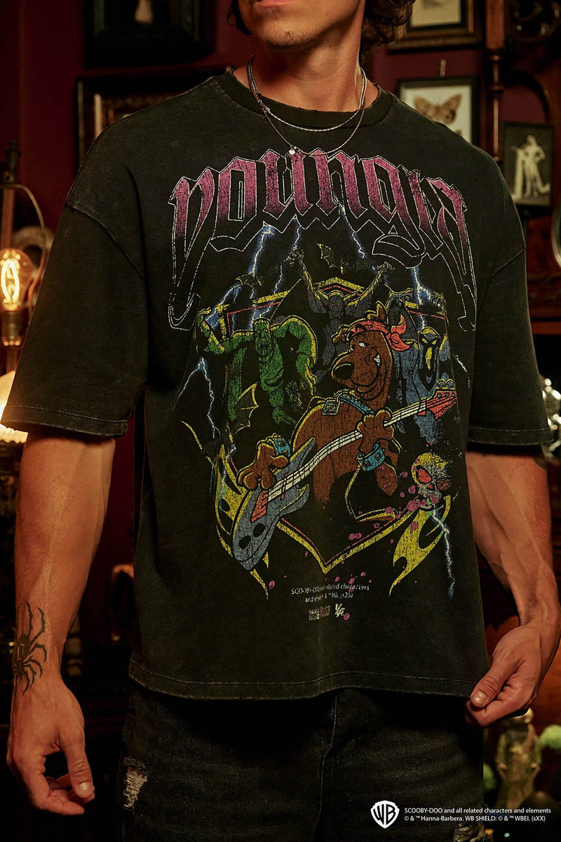 4252 - Scooby-Doo Tees for mens in 100% Cotton featuring Scooby with oversized graphics in colour Electric Scare