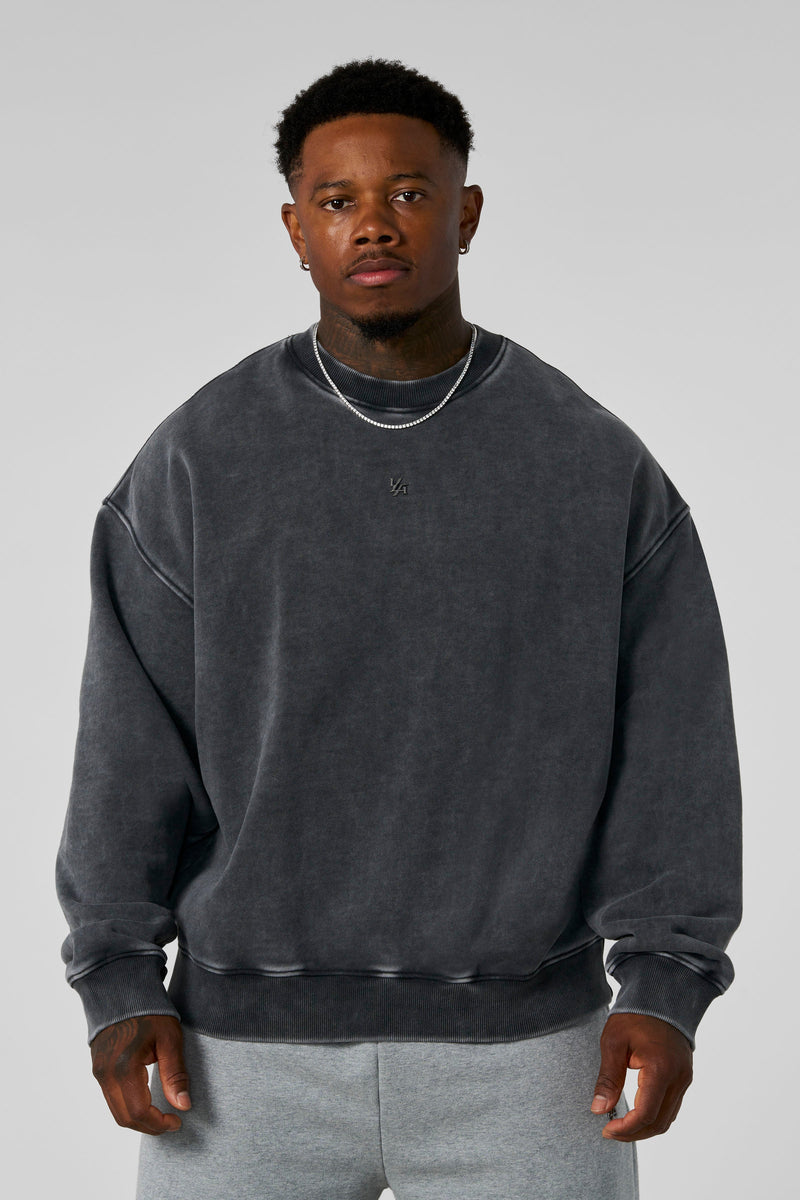 5095 - Elevated Essentials - Crewneck for Men's - 100% Cotton, soft interior, heavyweight cotton and a relaxed silhouette in Grey Wash