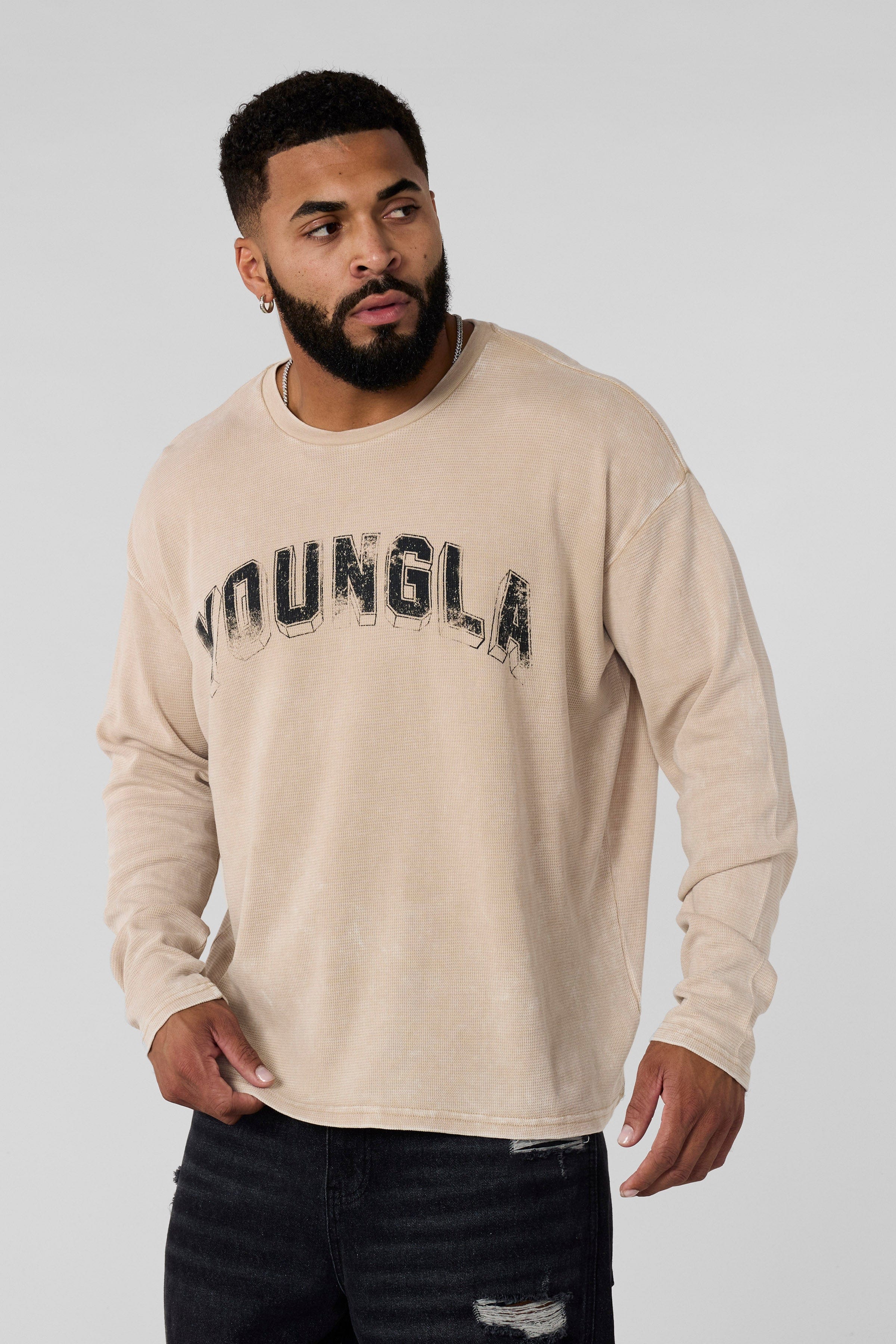 8054 - Thin Thermal Longsleeves relaxed fit for mens with lightweight thermal features a soft, breathable knit in colour Tan Wash