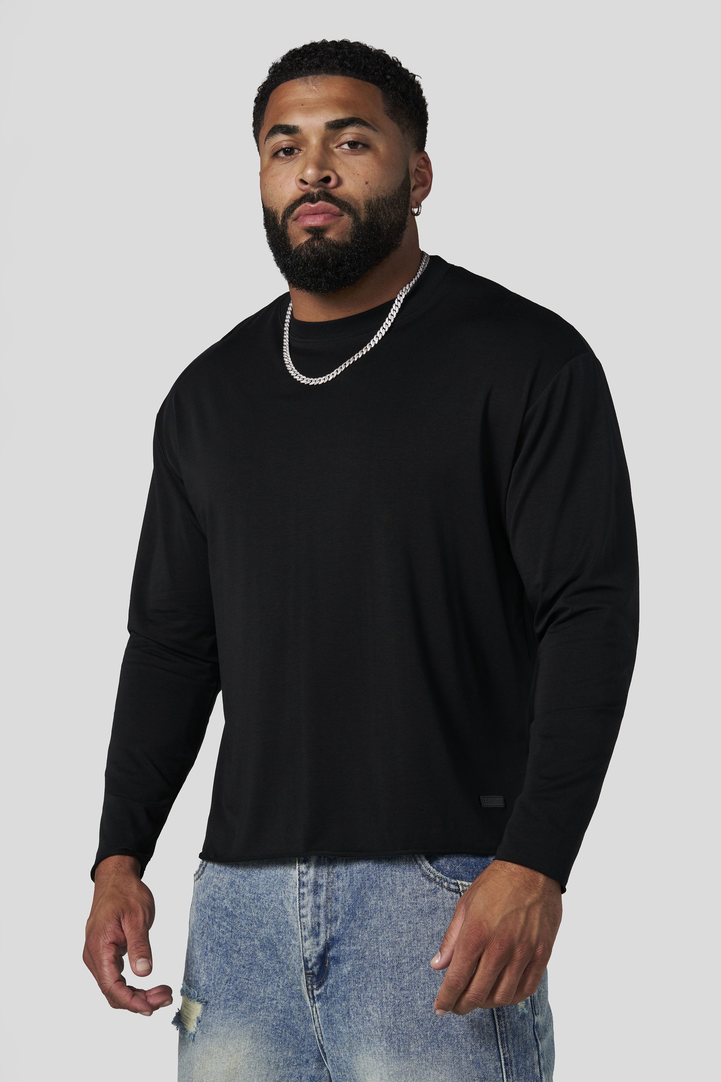 8099 - Aerotech Cropped Longsleeves - June 24th