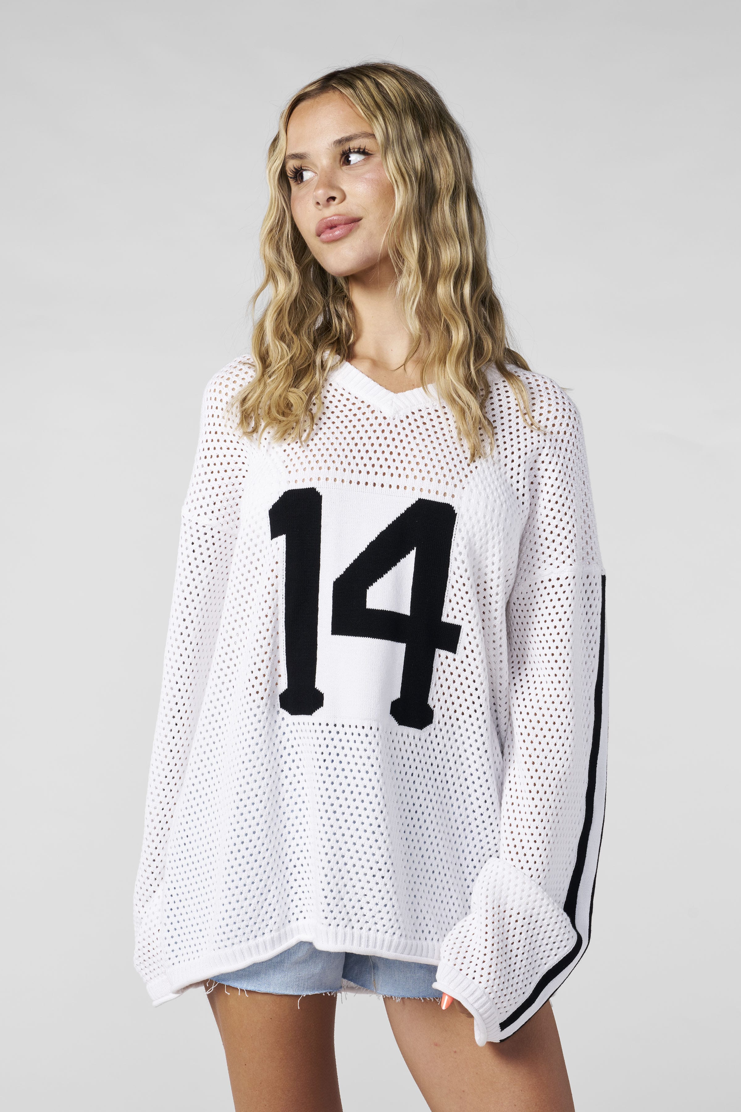 W4001 Crochet Jersey