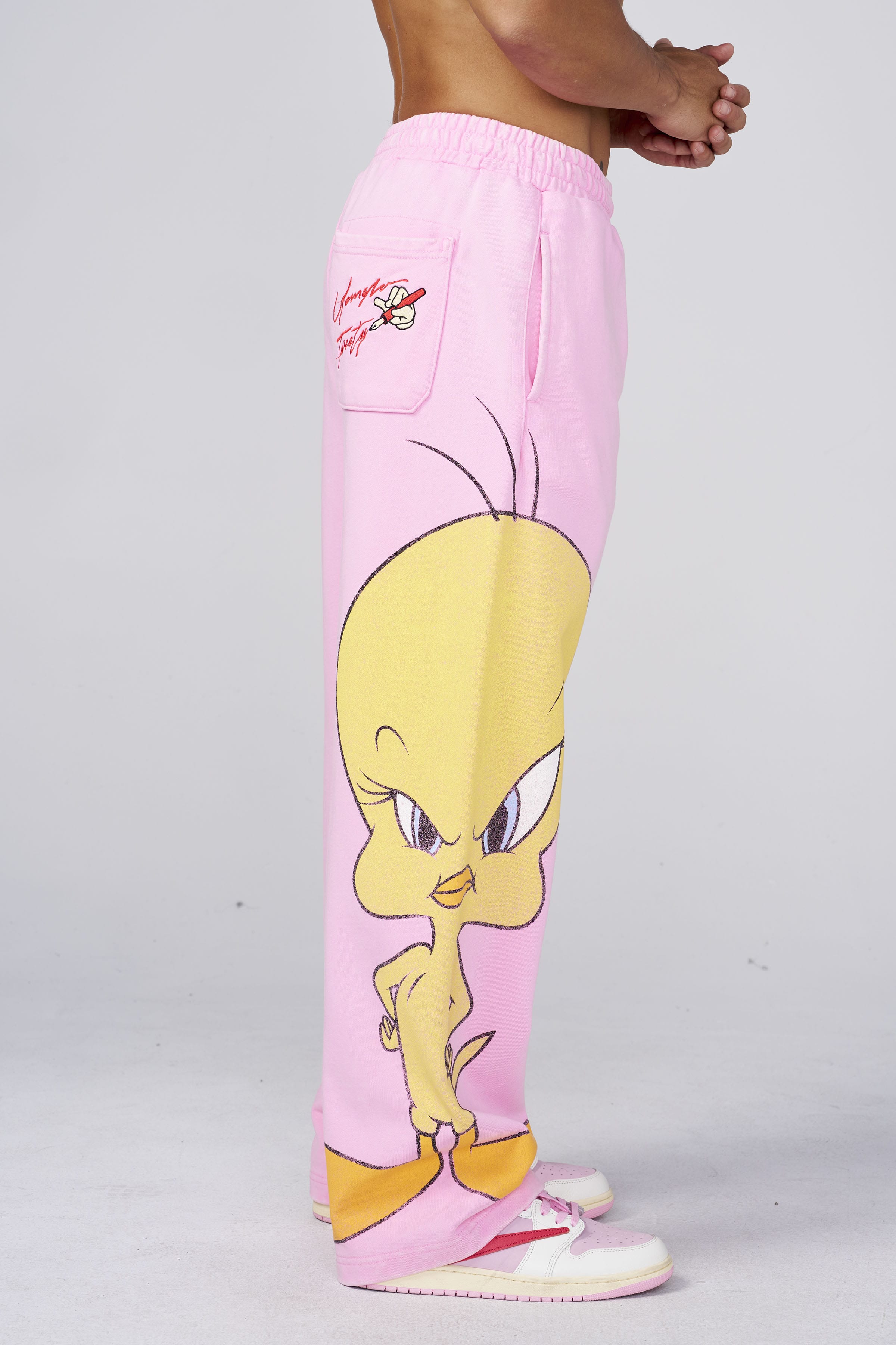 2169 - Looney Tunes Character Sweats - July 7th