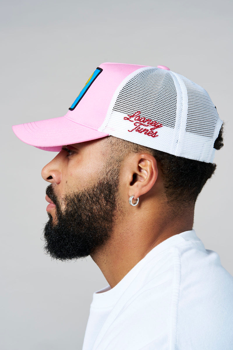 9135 - Looney Tunes Patch Trucker Hats - July 7th