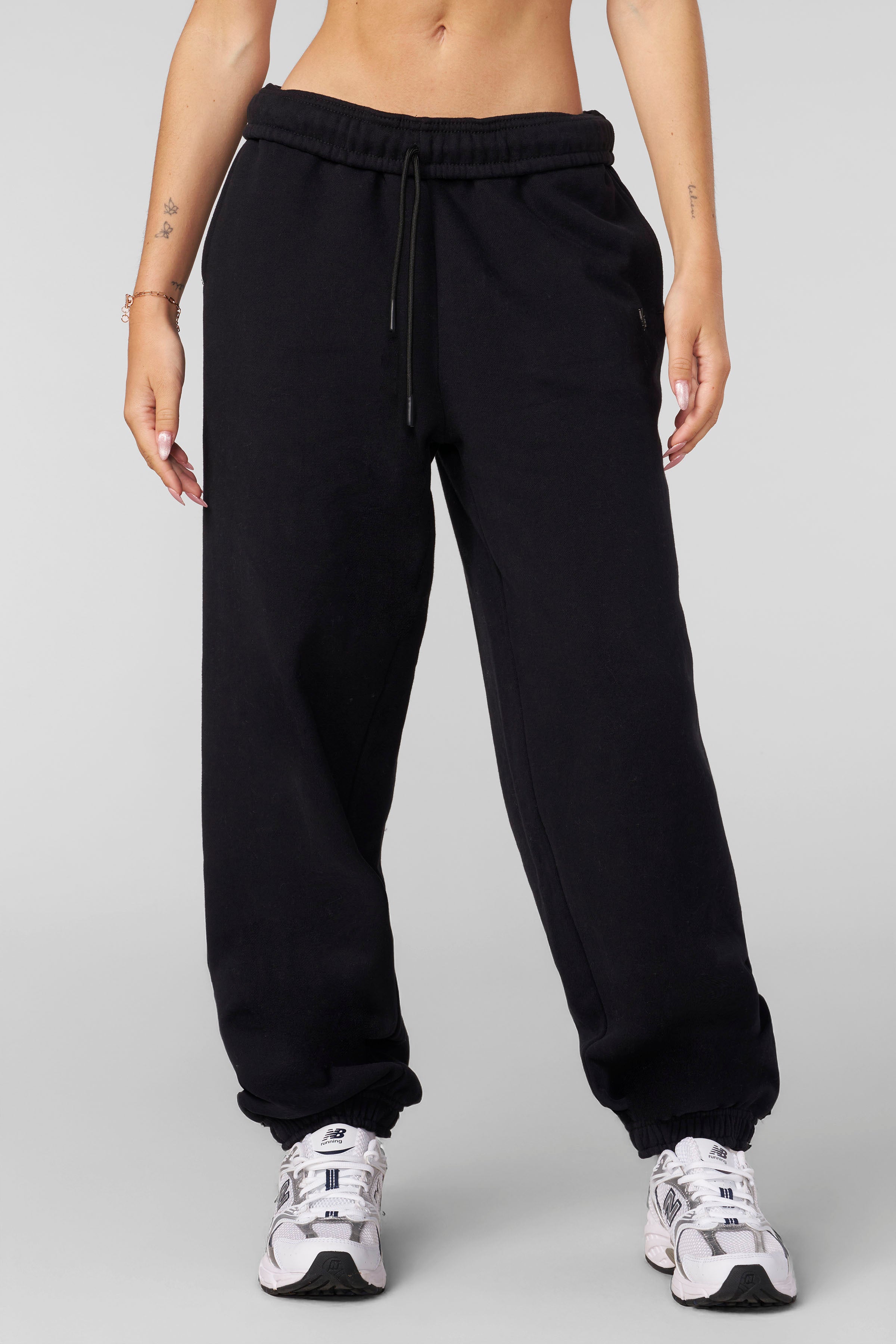 W2218 - Studio Edit Cuff Joggers