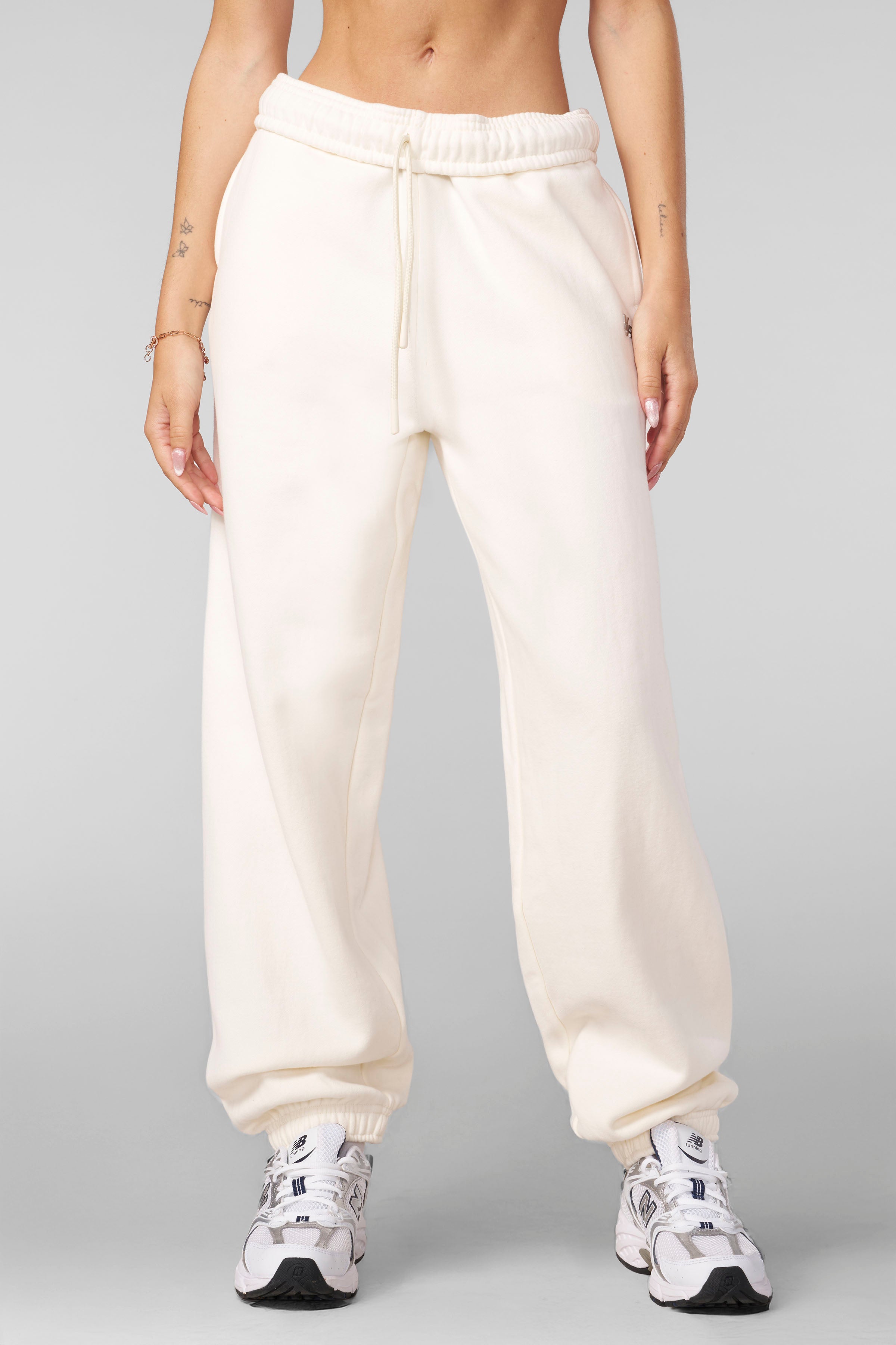 W2218 - Studio Edit Cuff Joggers