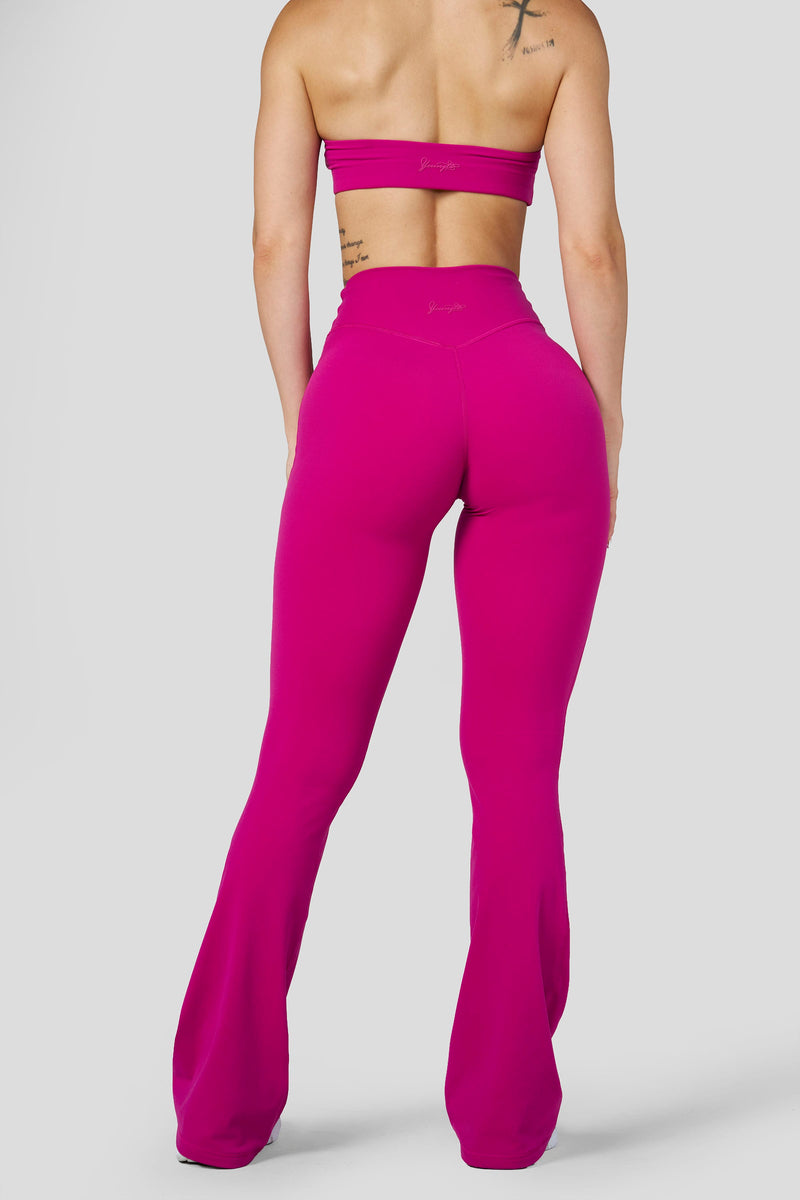 W2229 Buttersoft Scrunch Band Flare Leggings (reg) - June 23