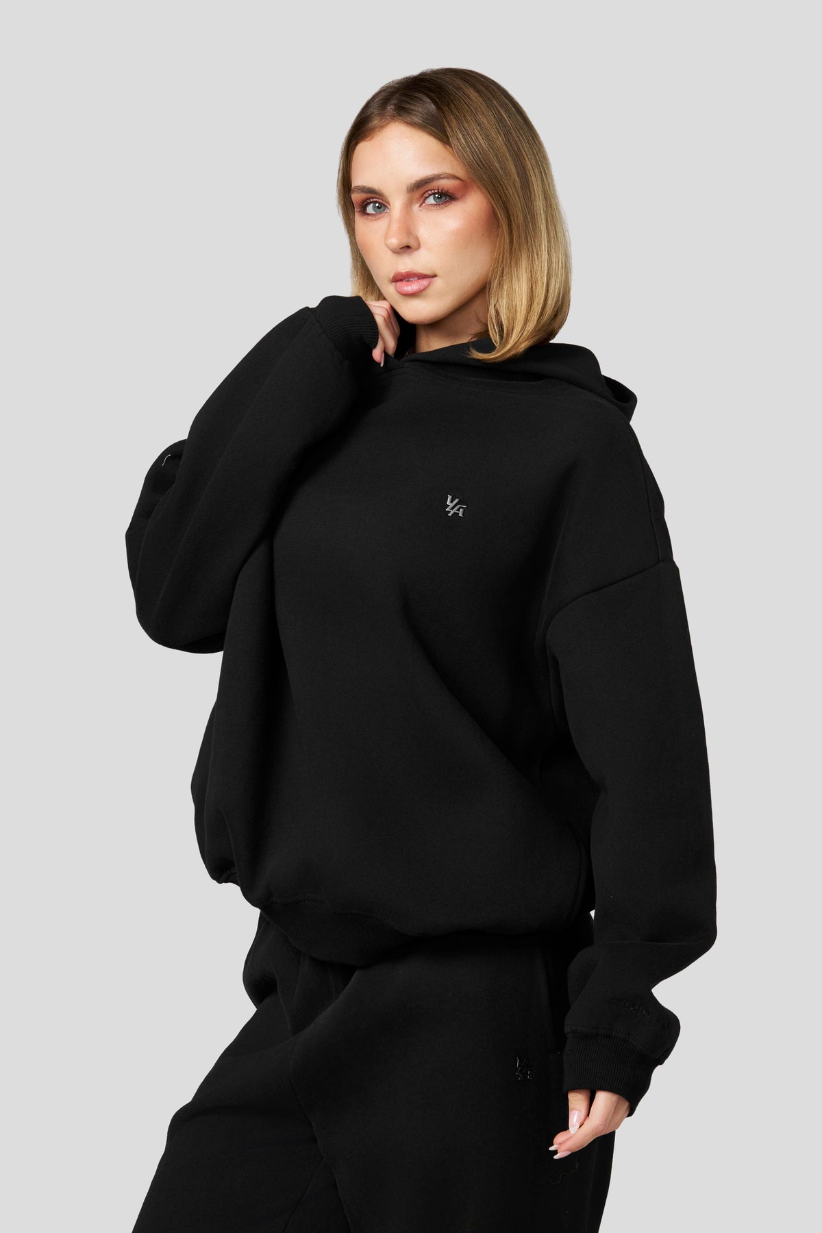 W5213 - Studio Pullover Hoodie New - September 30th