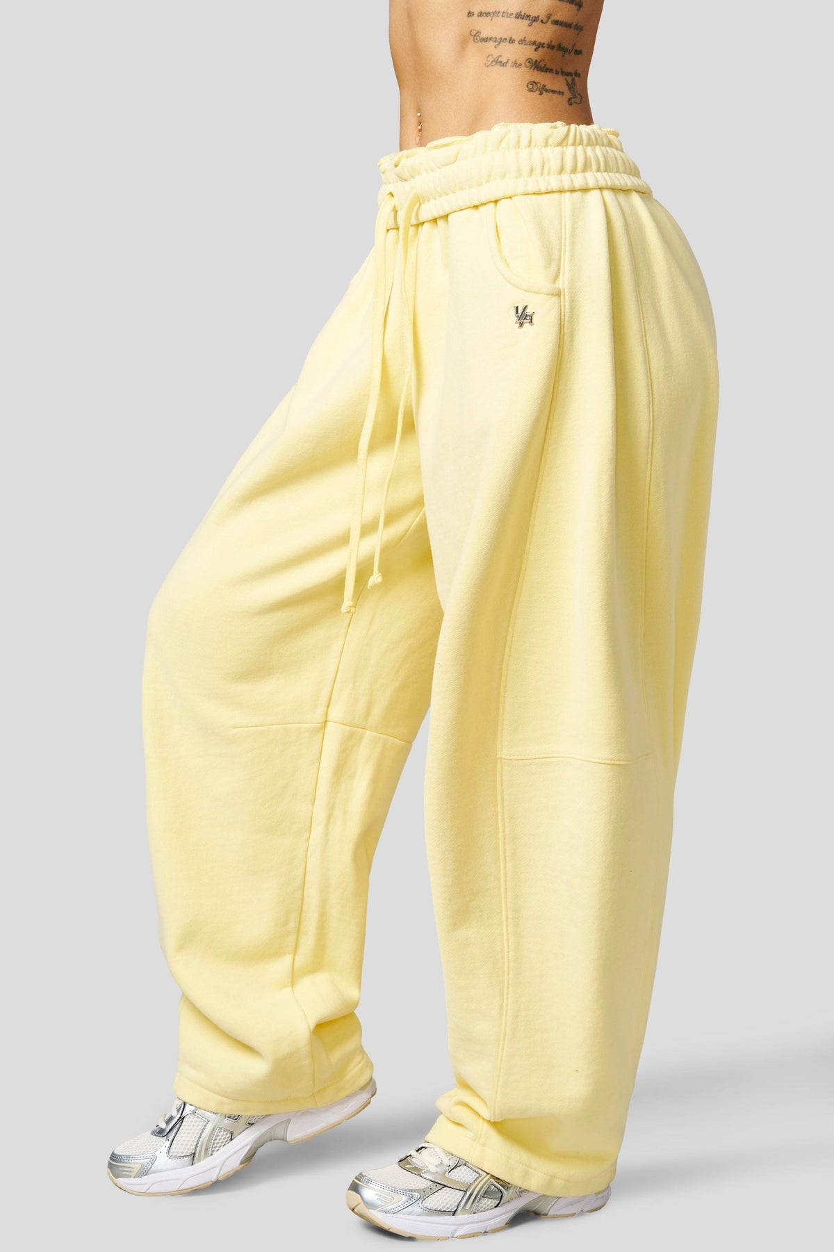 W2255 - Studio Barrel Jogger New - September 30th