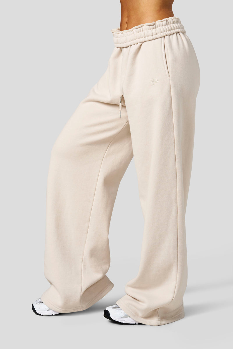 W2216 - Plush Straight Joggers