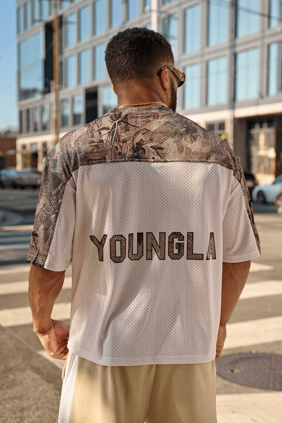 4237 - Double-Zero Jersey in 100% Mesh Polyester for retro sports vibes Double-zero numbers and bold YOUNGLA branding in colour Beige Tree Camo