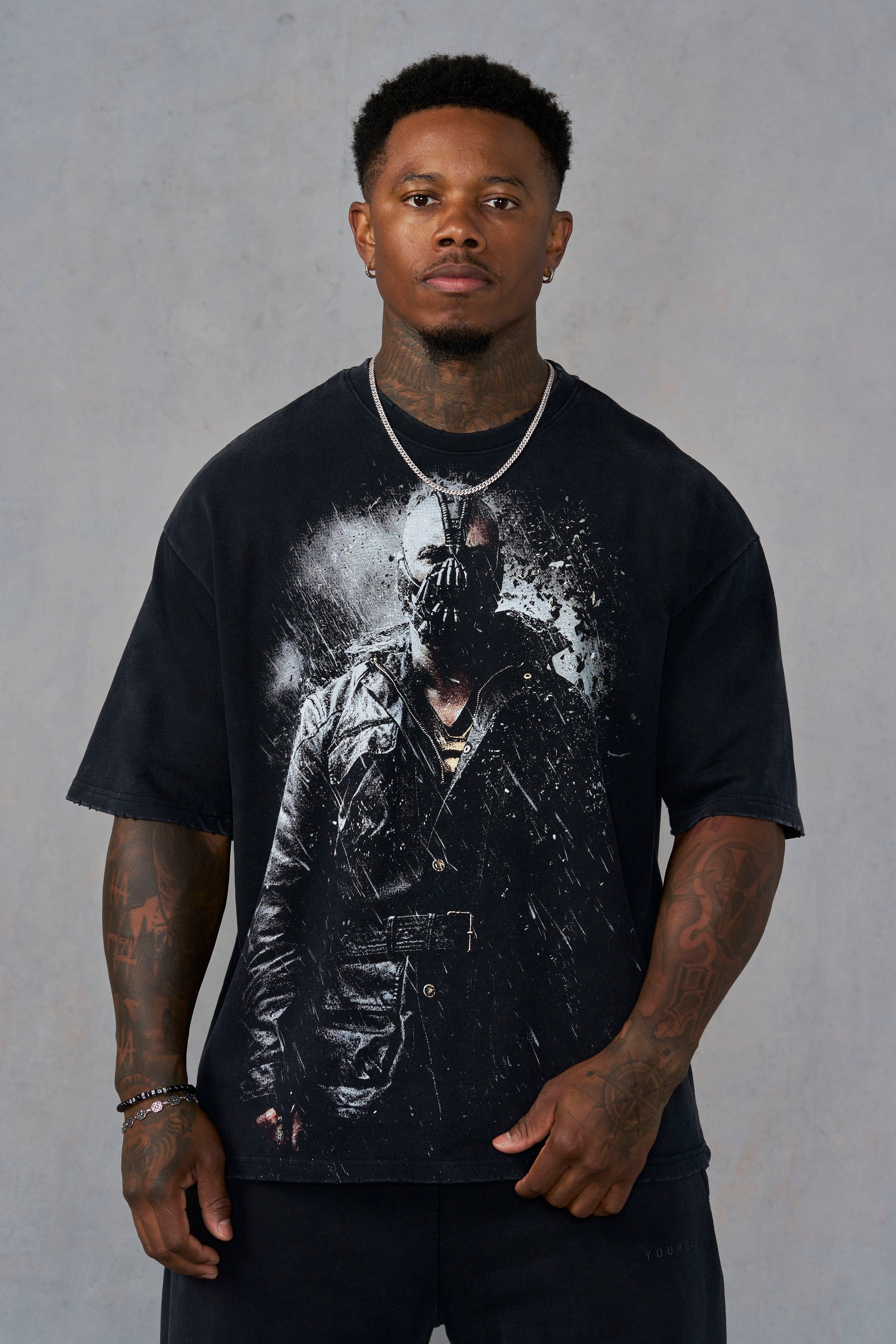 young lA ✖️バットマン Tシャツ【新品未開封】Batman Tee 4244 - Batman Character Tees