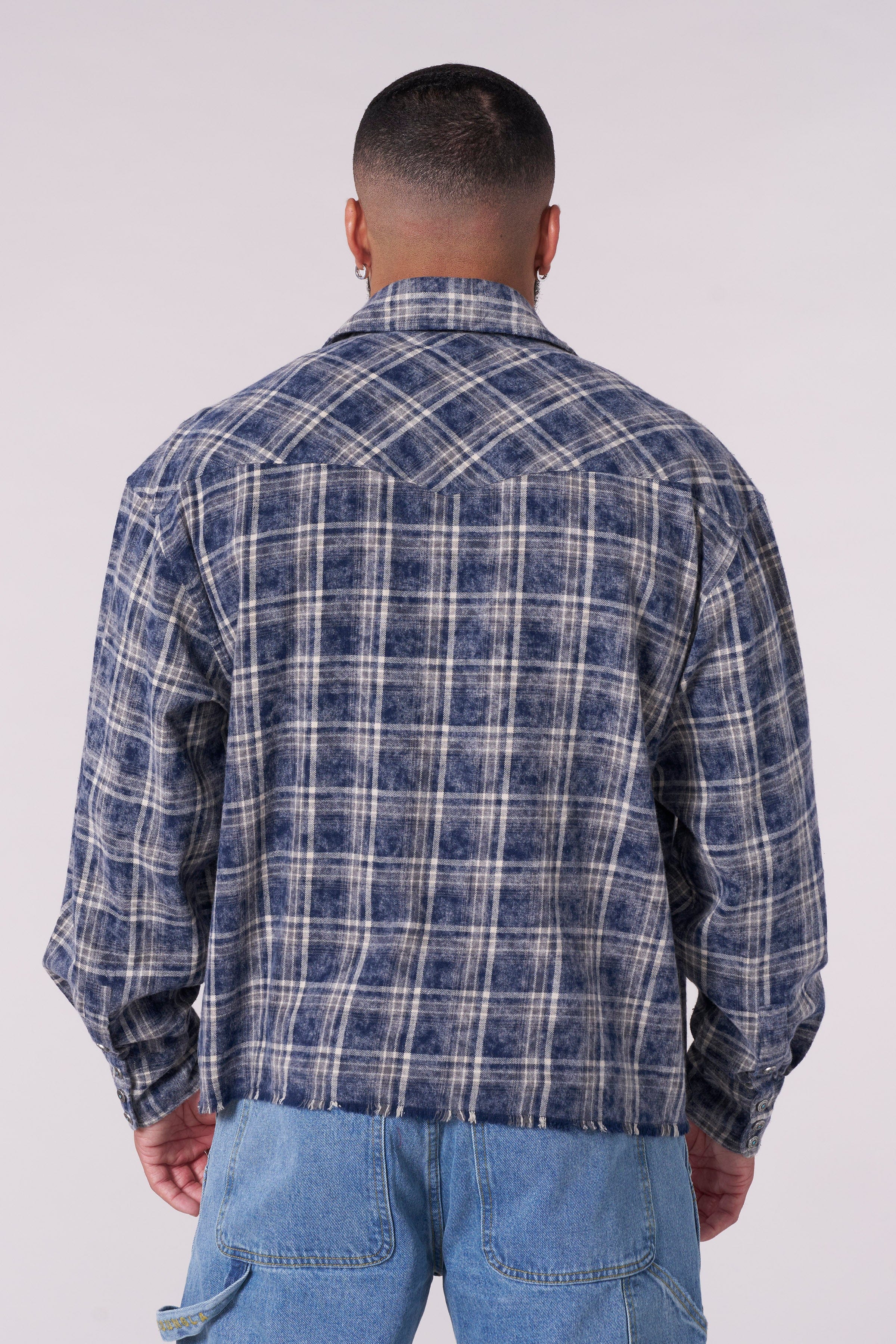8023 - Outlaw Flannels