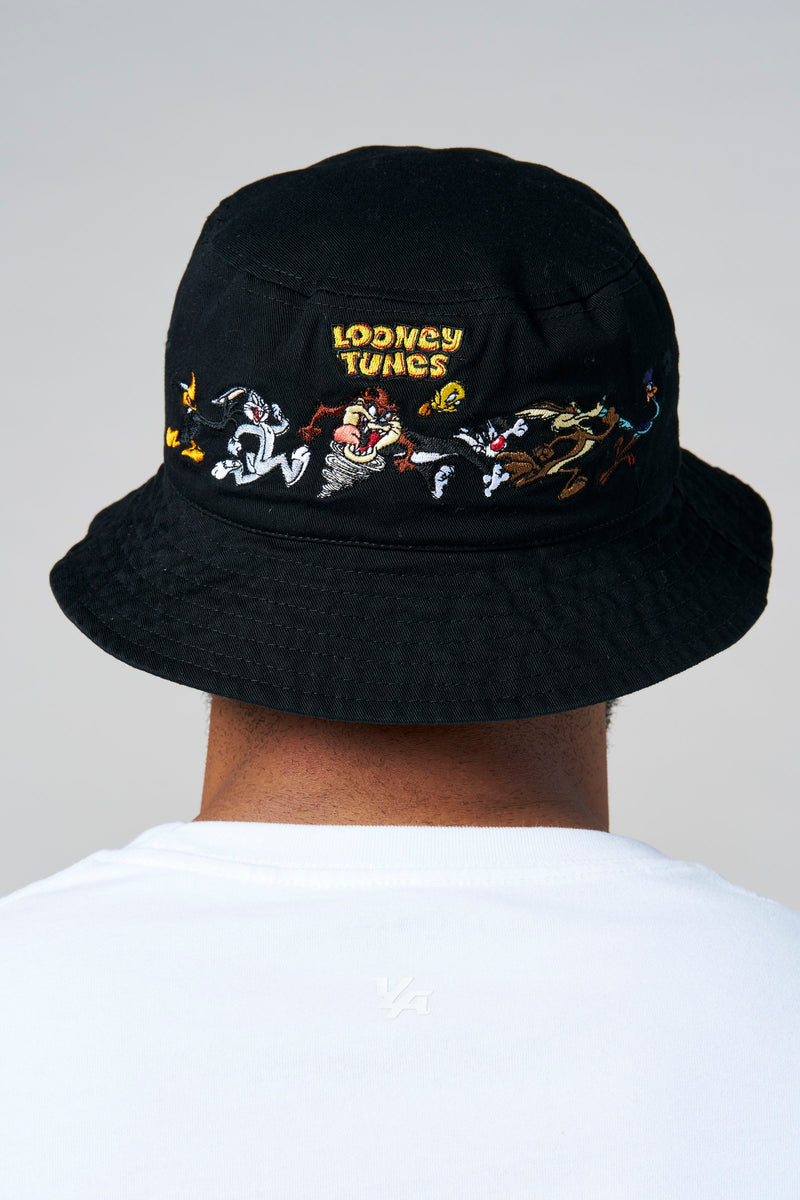 9093 - Looney Tunes Bucket Hat - July 7th