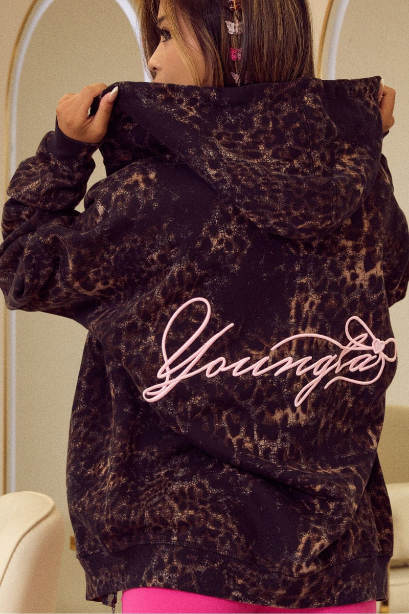 W533 Flashback Zip Hoodie  for women  with bold color blocking and an effortlessly oversized fit in color Leopard.