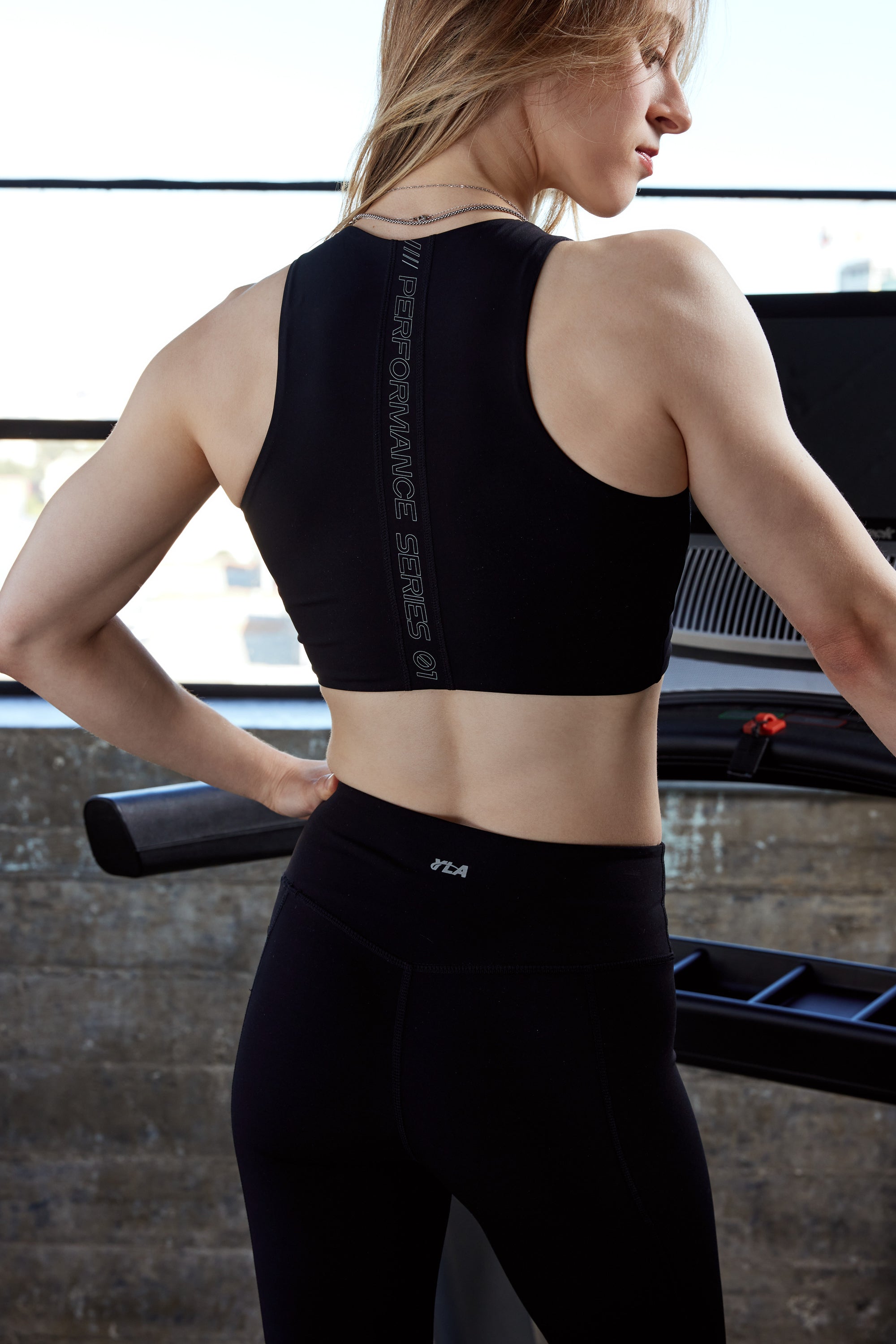 W4091 - Velocity impact tank