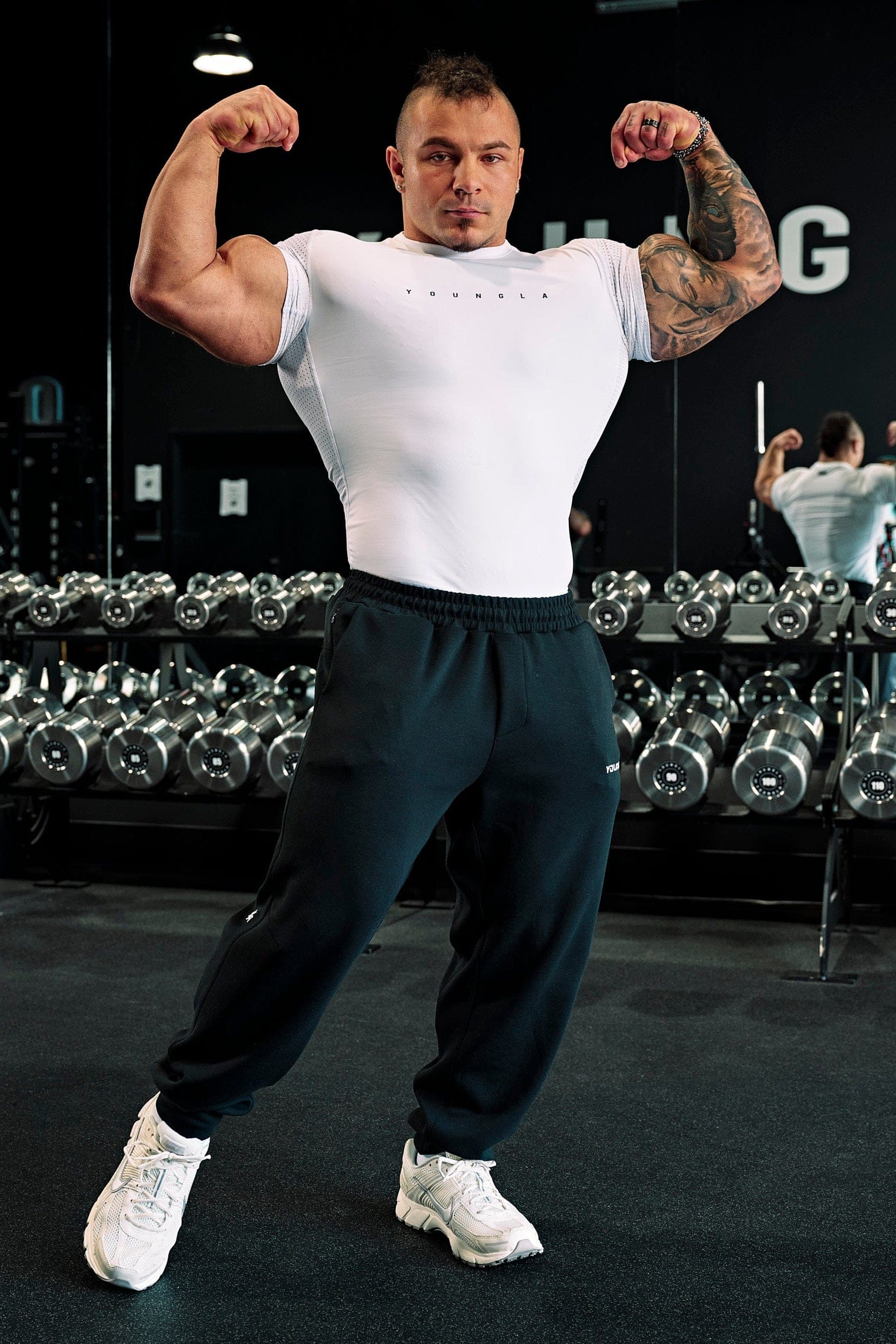 2082 - Form Fitness Joggers