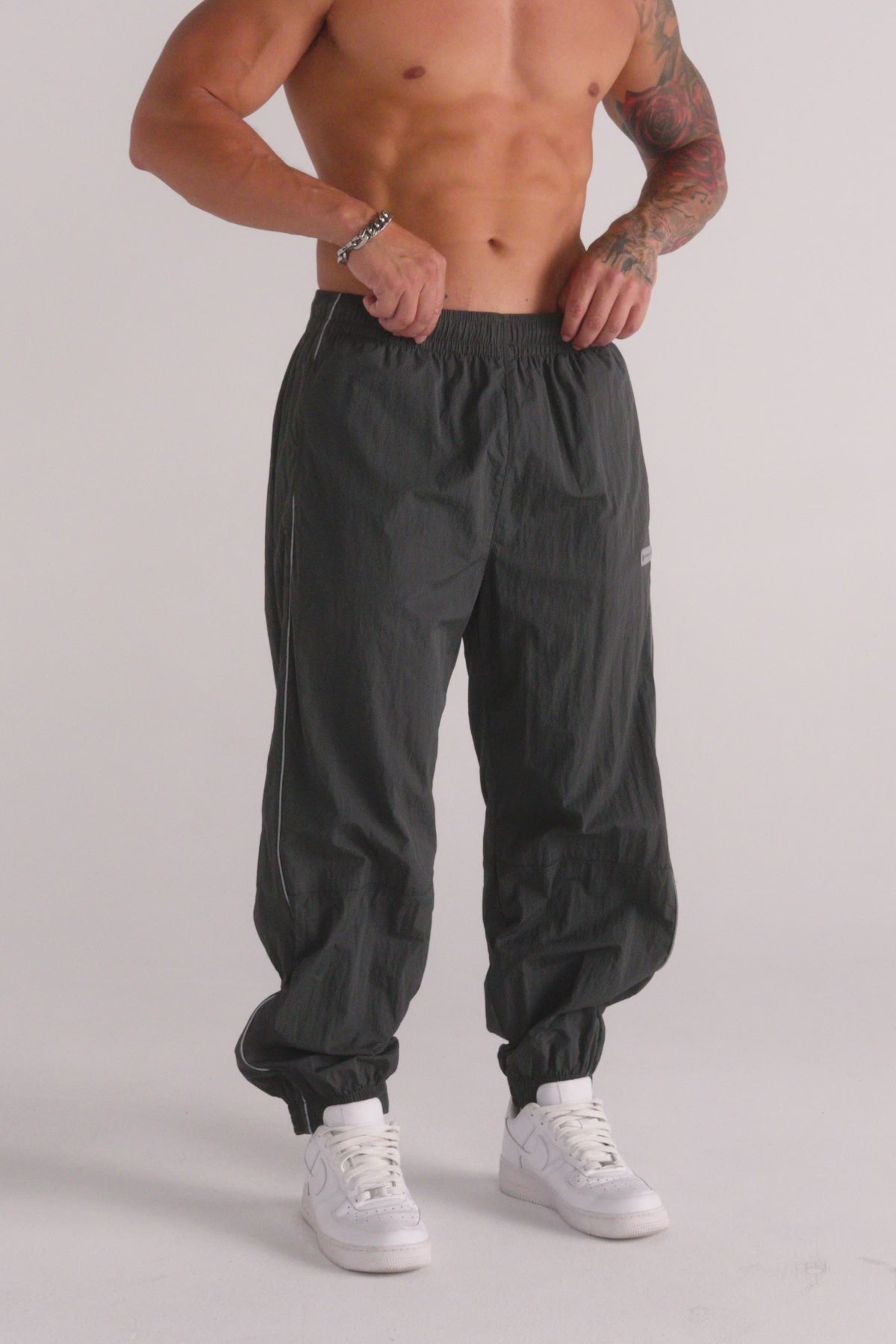 2091 Retro Cuffed Joggers
